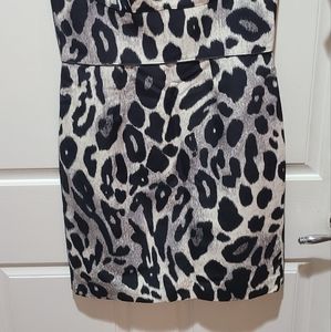 Anne Taylor sleeveless sheath dress